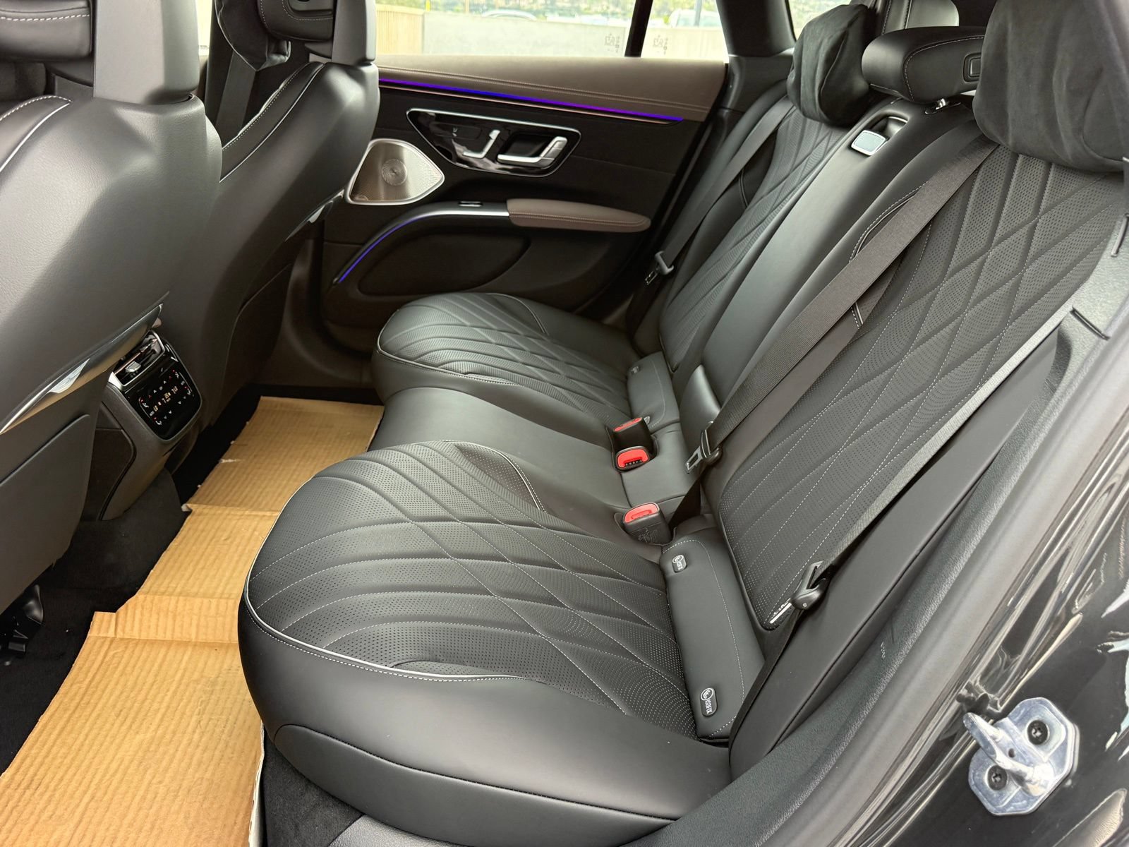 New 2026 Mercedes-Benz EQS 580 4MATIC Sedan image 26
