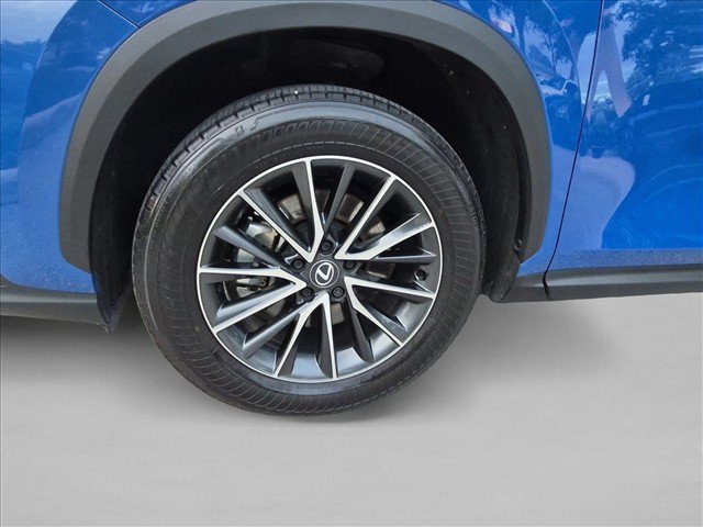 Used 2025 Lexus NX 250 FWD w/ Accessory Package (2T) image 24