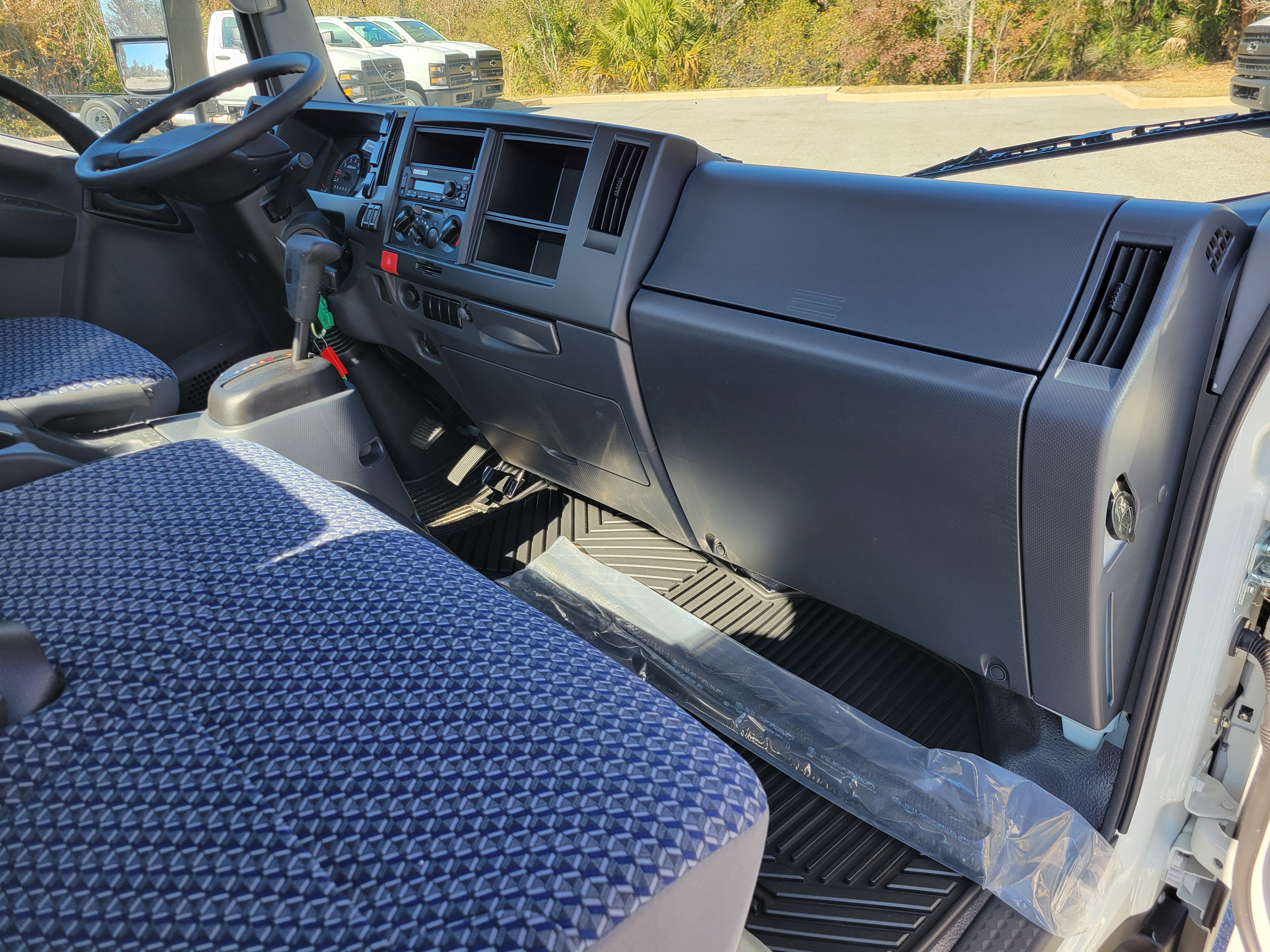 New 2026 Chevrolet Low Cab Forward RWD image 10