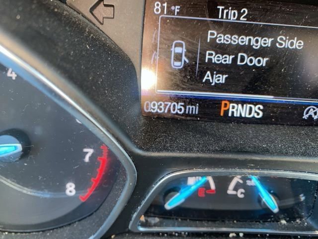 Used 2018 Ford Escape Titanium AWD/4WD image 2