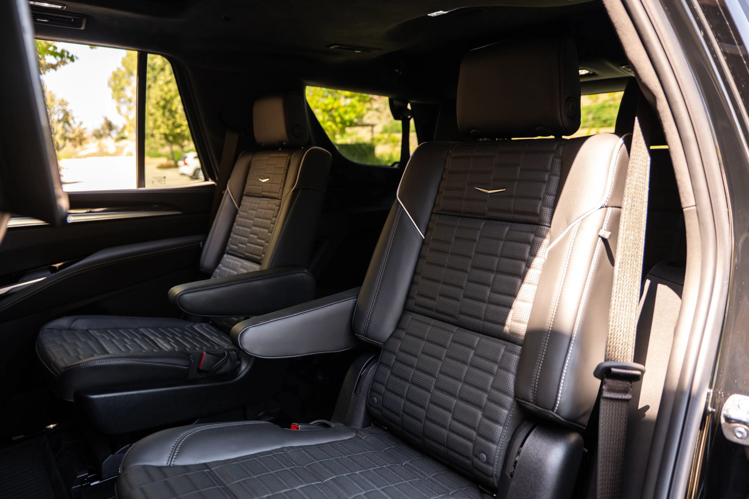 Used 2026 Cadillac Escalade V w/ LPO, Floor Liner Package AWD/4WD image 19