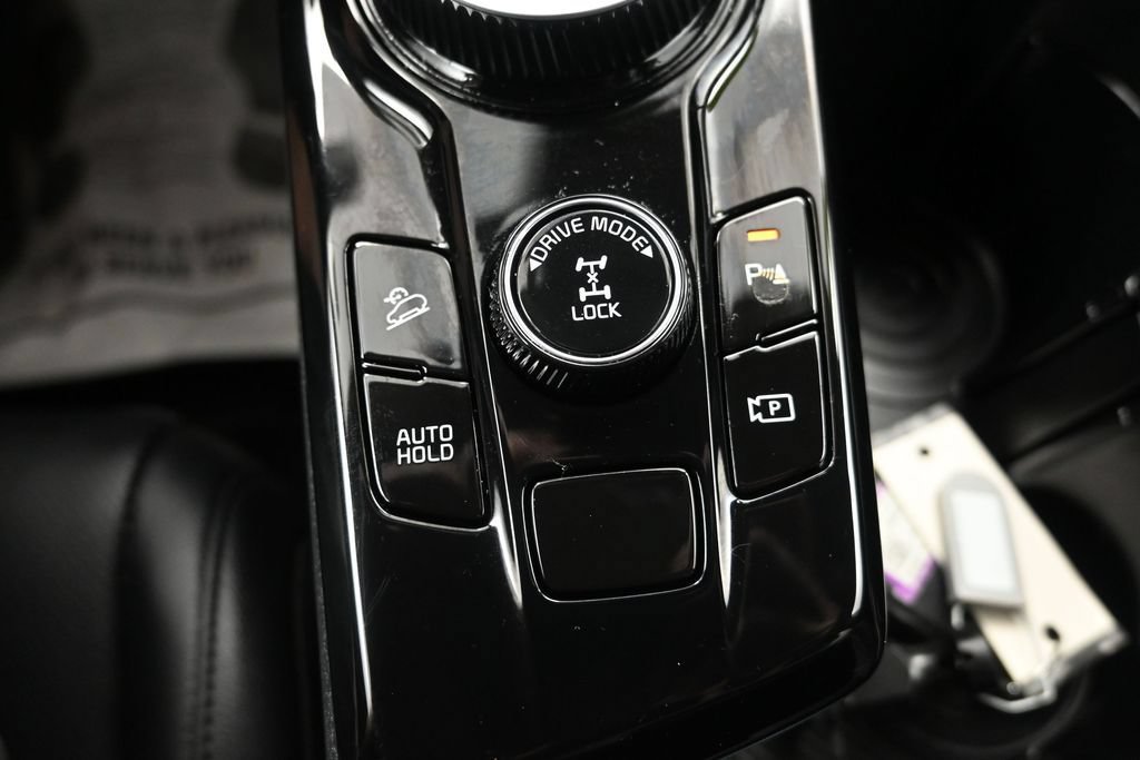 Certified 2025 Kia Sportage SX Prestige AWD/4WD image 26