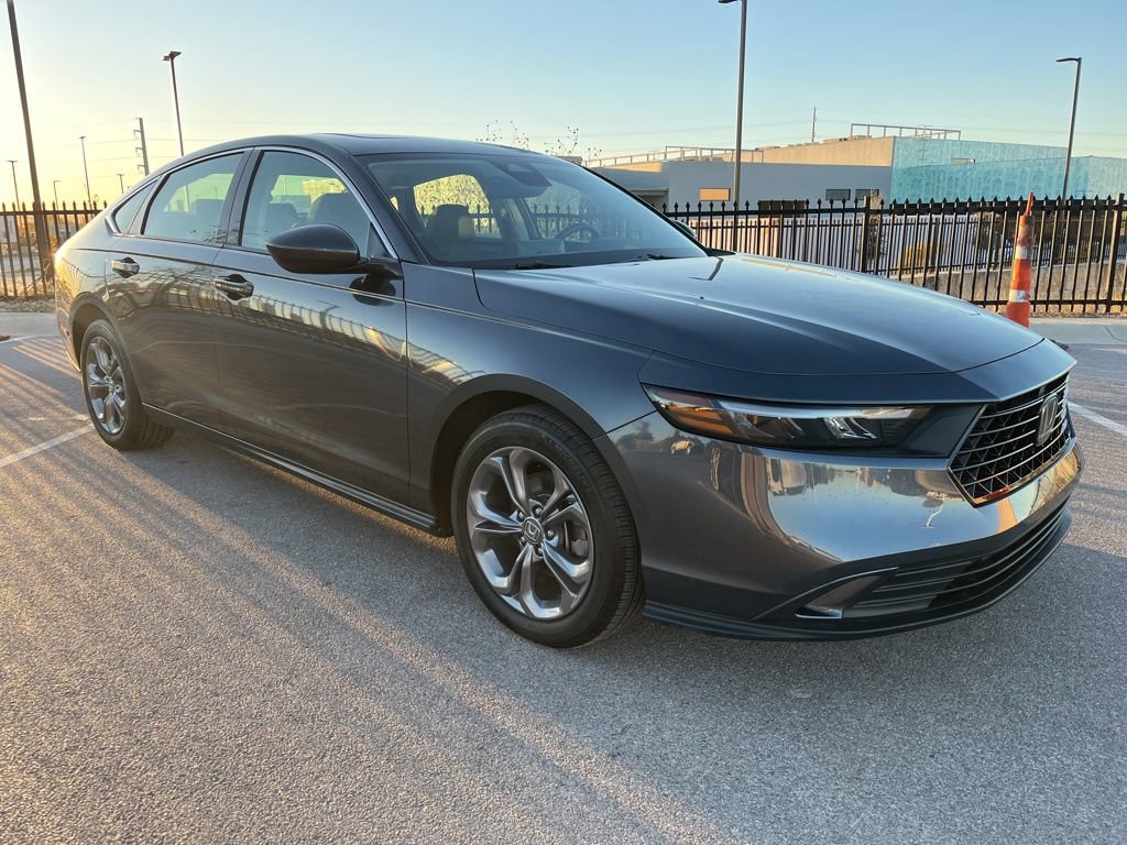 Certified 2024 Honda Accord EX video 3