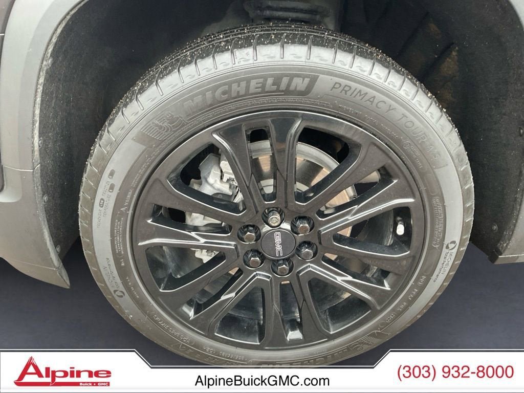 Used 2023 GMC Acadia SLT w/ Elevation Edition AWD/4WD image 14
