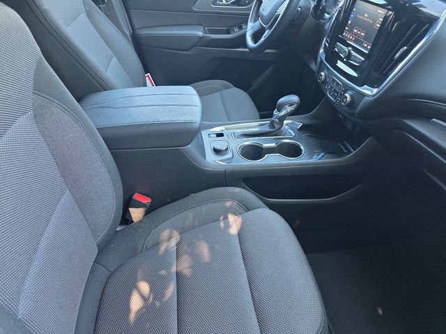 Used 2023 Chevrolet Traverse LT w/ LPO, Cargo Package FWD image 20