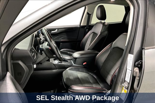 Used 2022 Ford Escape SEL w/ Technology Package AWD/4WD image 29