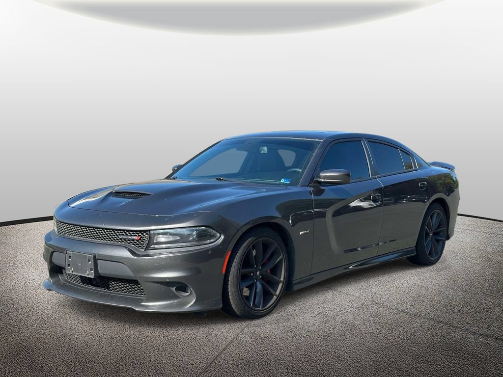 Used 2019 Dodge Charger R/T w/ Plus Group RWD image 5