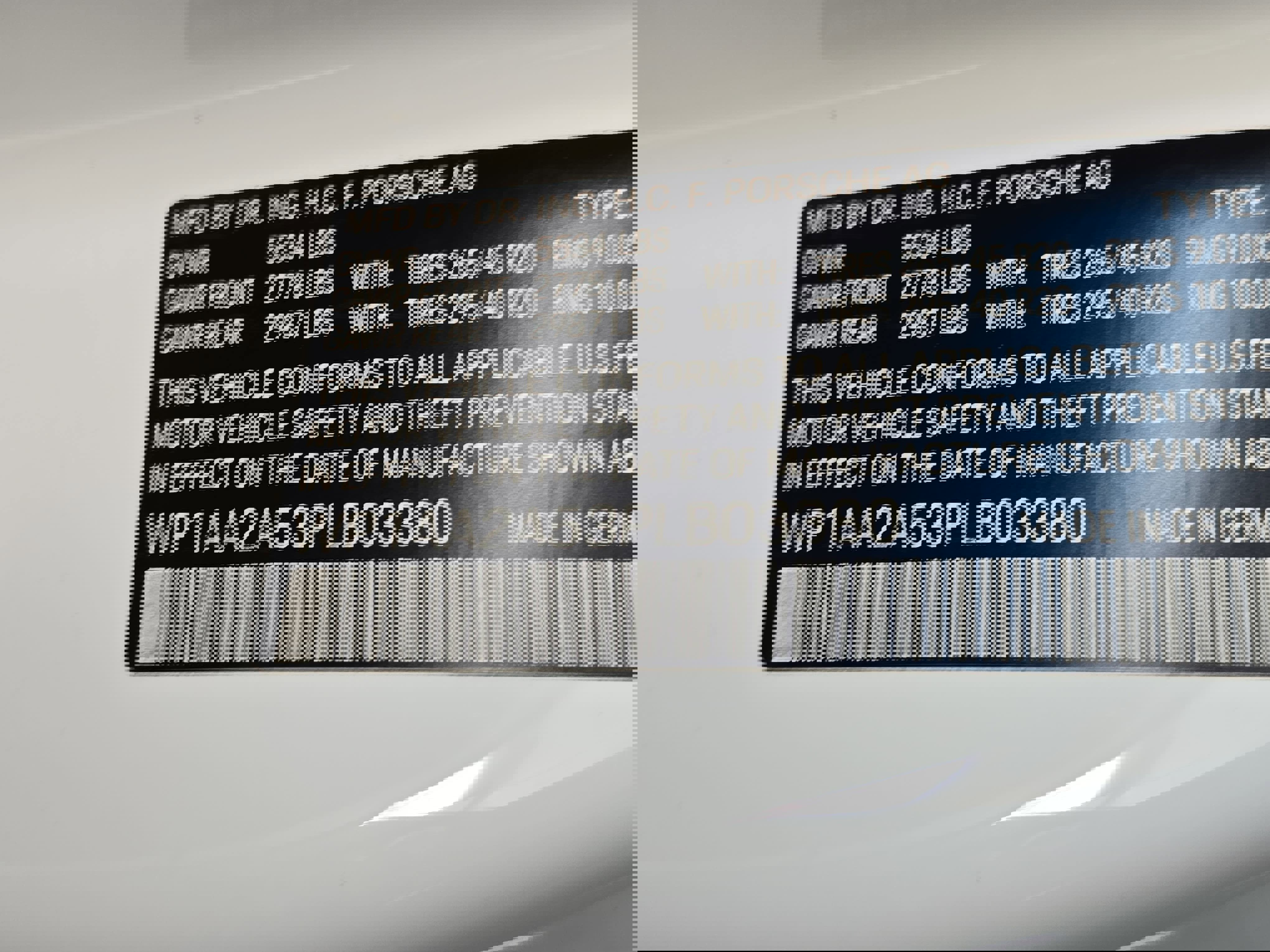 Used 2023 Porsche Macan Turbo image 35