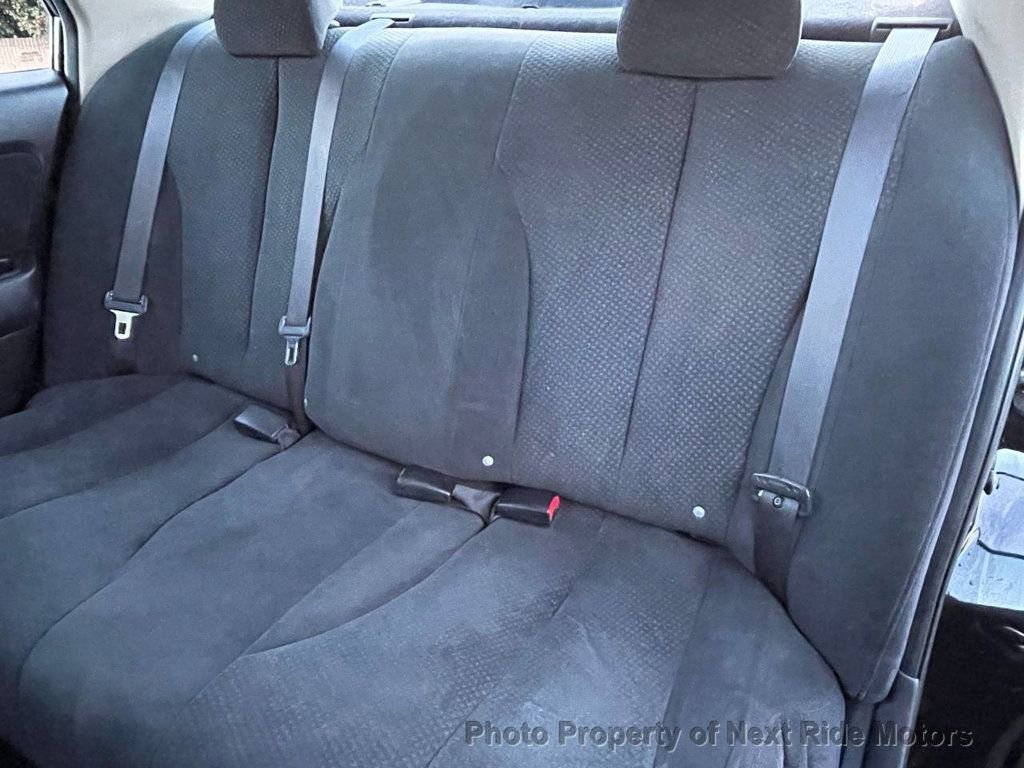 Used 2011 Nissan Versa 1.8 S image 18