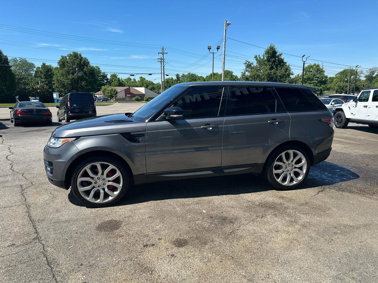 Used 2017 Land Rover Range Rover Sport Supercharged AWD/4WD image 7