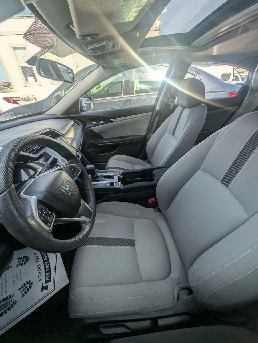 Used 2017 Honda Civic EX-T image 10