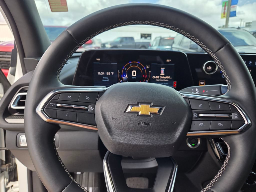 Used 2024 Chevrolet Traverse LS FWD image 28