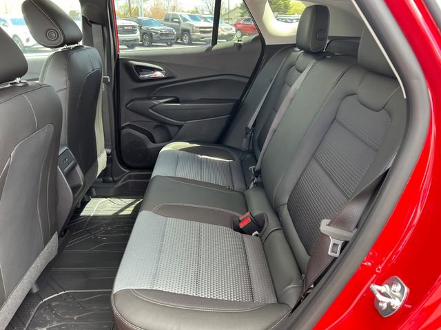 New 2026 Chevrolet Trax LT w/ Driver Confidence Package FWD image 4