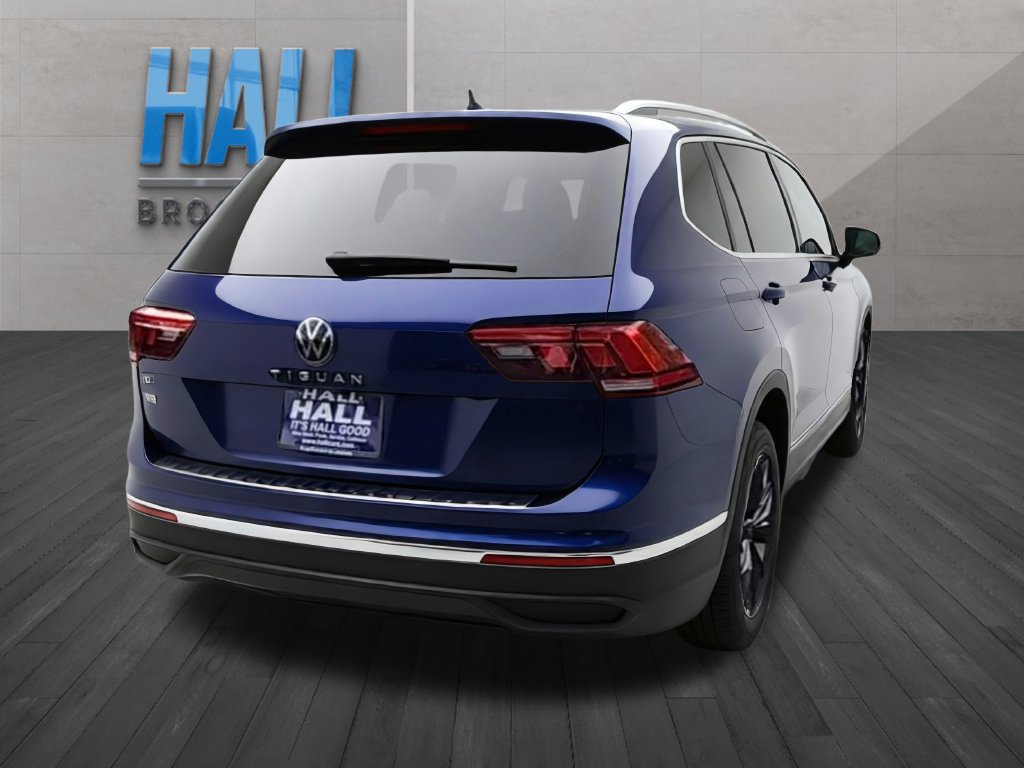 Certified 2023 Volkswagen Tiguan SE FWD image 6