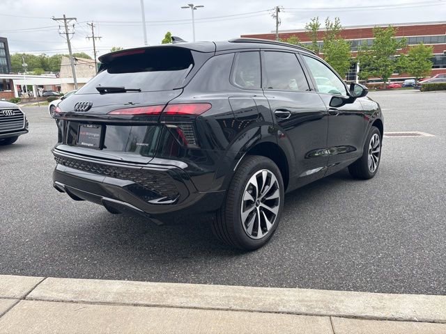 New 2026 Audi Q3 quattro 2.0T AWD/4WD image 5