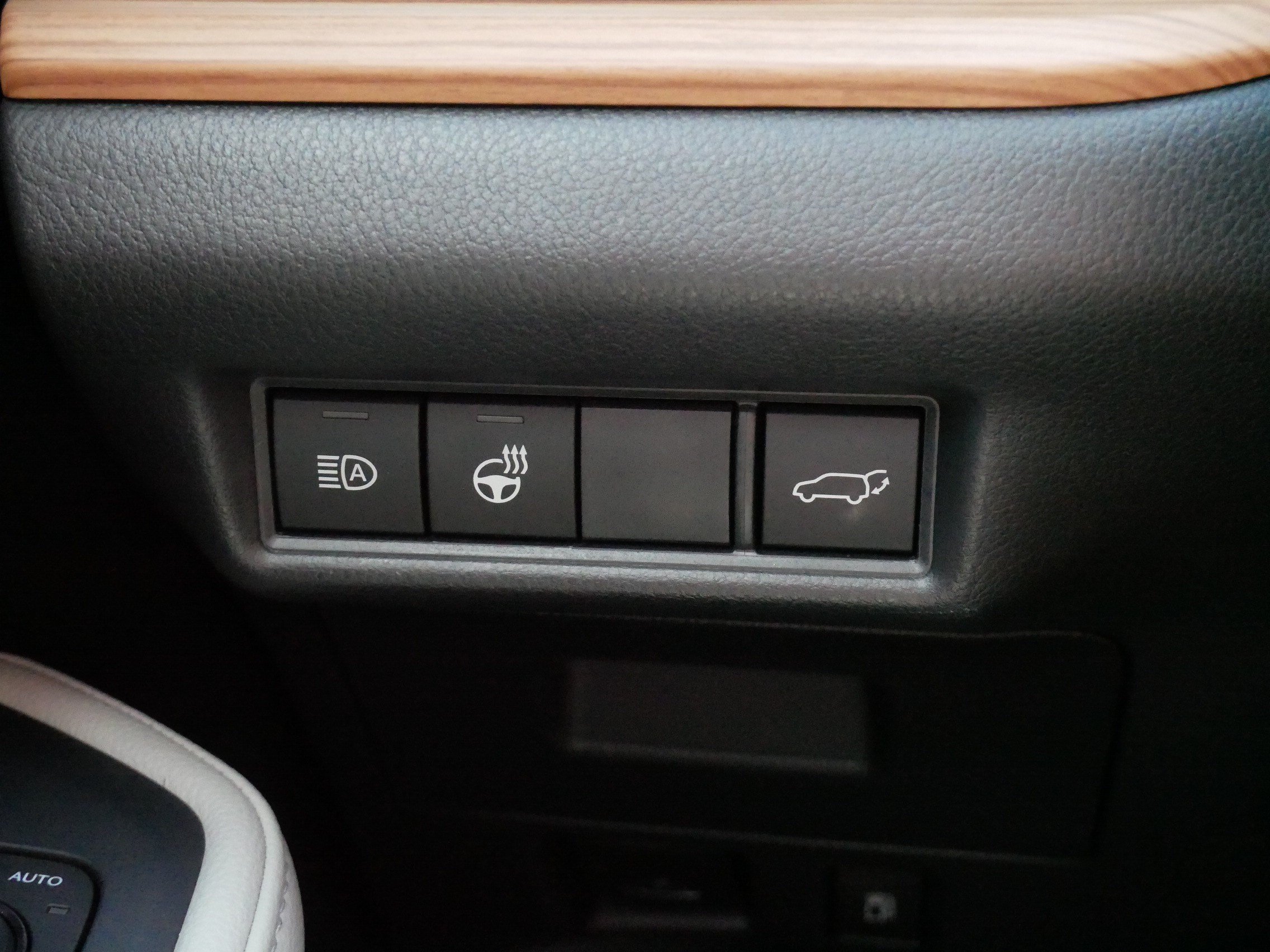 Certified 2025 Toyota Grand Highlander AWD image 28