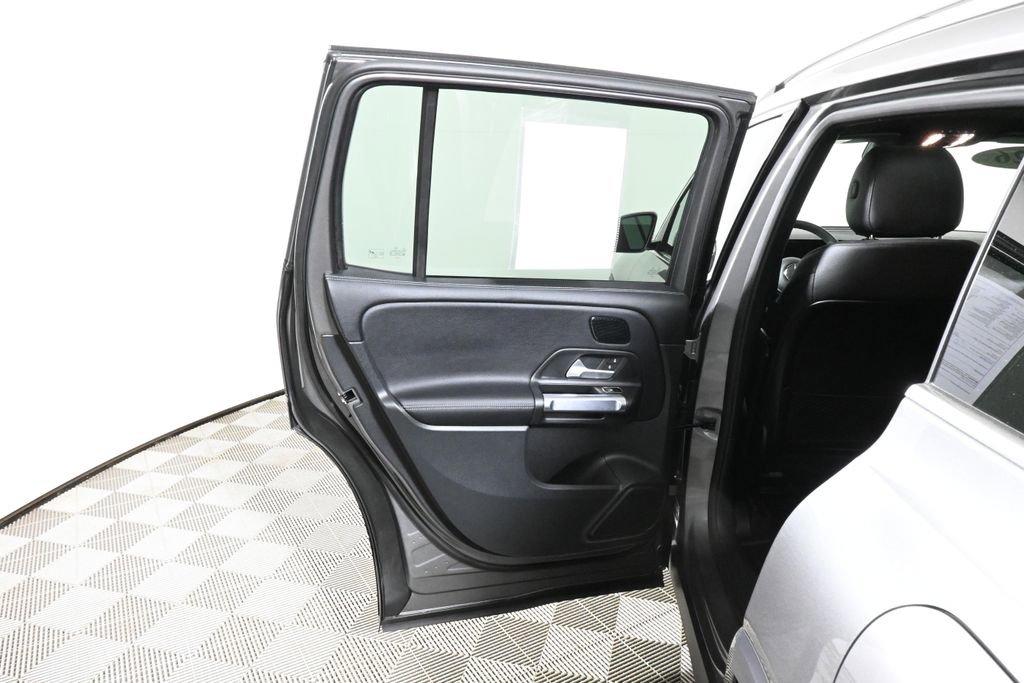 Certified 2026 Mercedes-Benz GLB 250 4MATIC image 30
