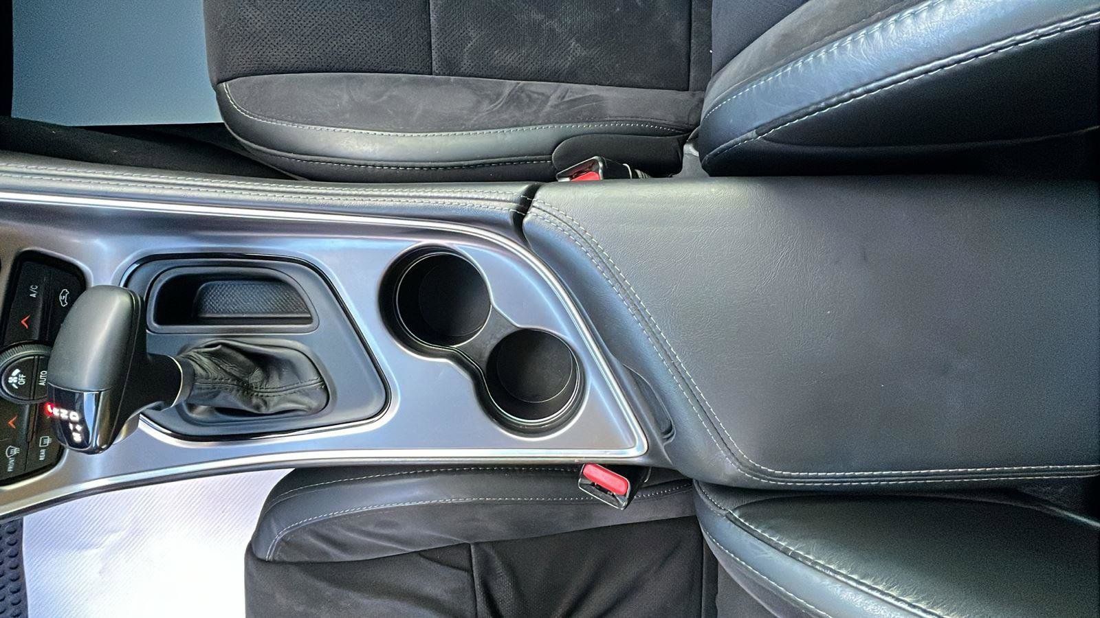 Used 2019 Dodge Challenger R/T w/ Plus Package image 21