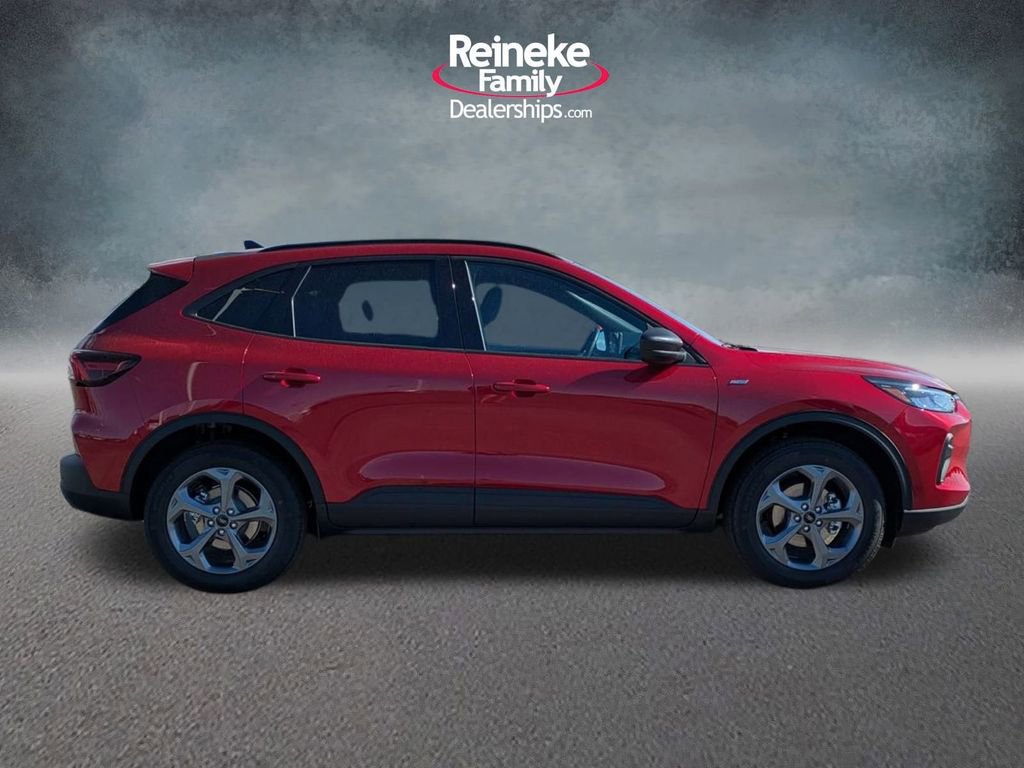 New 2026 Ford Escape ST-Line w/ Tech Pack #1 AWD/4WD image 4
