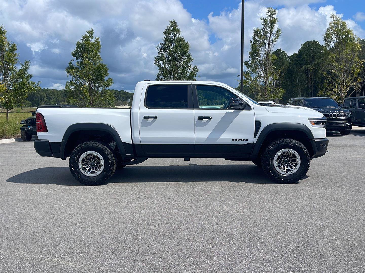 New 2027 RAM 1500 RHO w/ RHO Level 1 Equipment Group AWD/4WD image 8