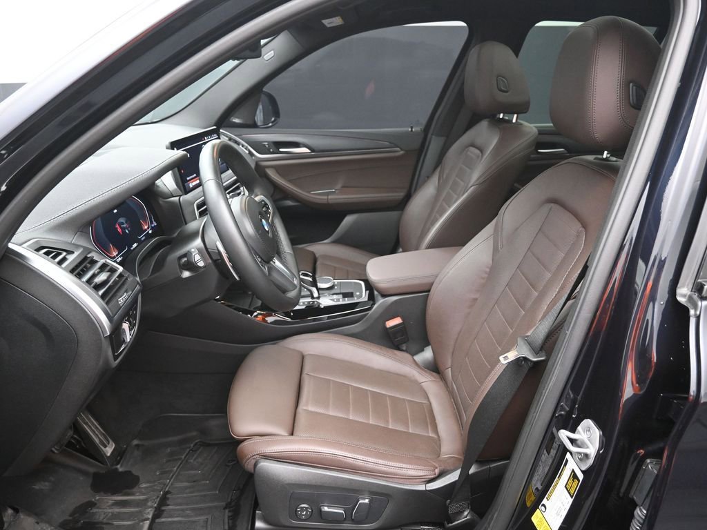 Used 2024 BMW X3 sDrive30i w/ Premium Package image 19