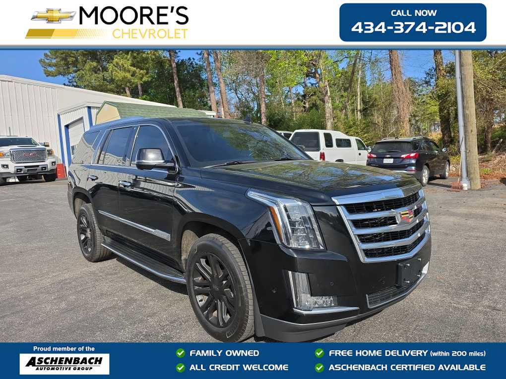 Used 2018 Cadillac Escalade 4WD image 1