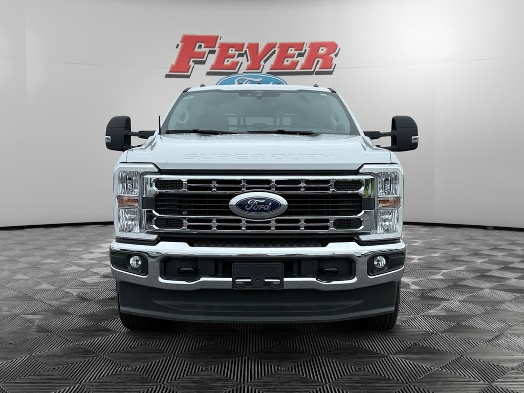 New 2026 Ford F350 XL w/ XL Chrome Package AWD/4WD image 8