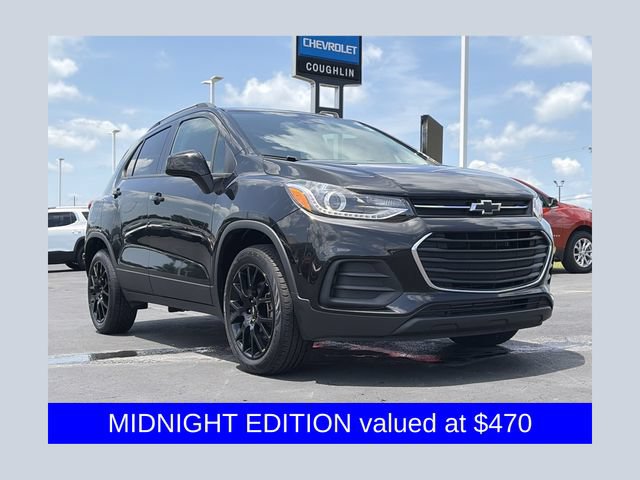 Used 2022 Chevrolet Trax LT w/ Midnight Edition