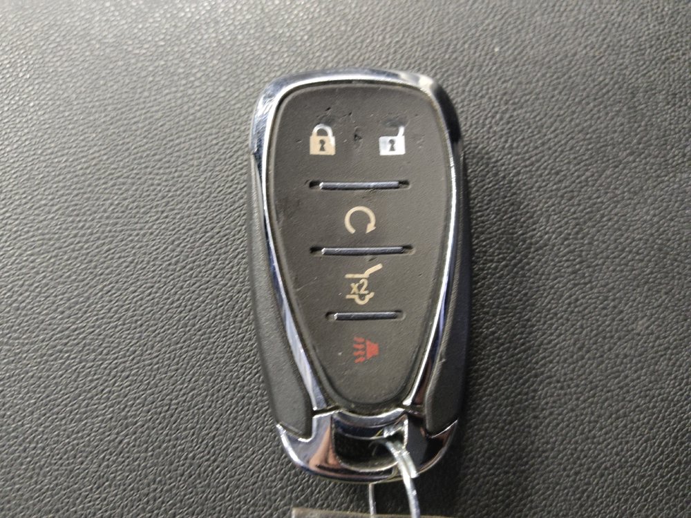 Used 2022 Chevrolet Equinox LT w/ Driver Convenience Package FWD image 32