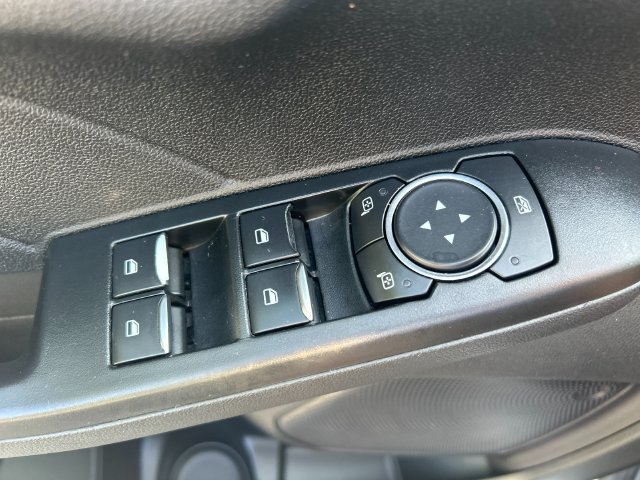 Used 2022 Ford Escape SE w/ Cold Weather Package AWD/4WD image 13