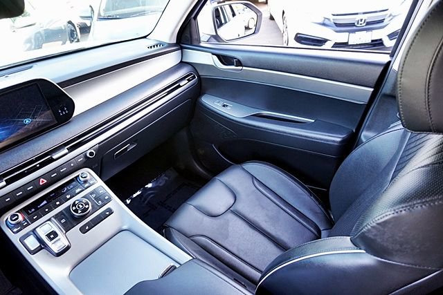 Used 2025 Hyundai Palisade SEL image 23