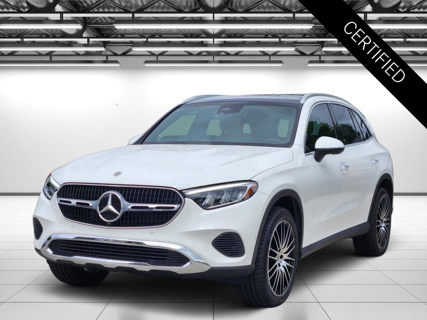 Certified 2026 Mercedes-Benz GLC 300 image 5