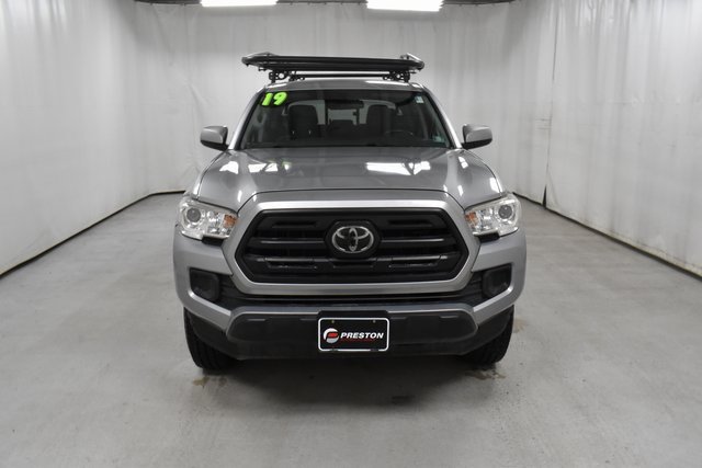 Used 2019 Toyota Tacoma SR w/ SR Convenience Package image 4