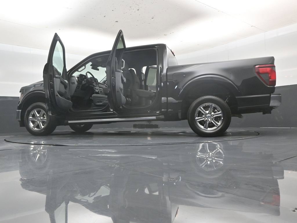 Used 2025 Ford F150 XLT w/ Equipment Group 301A Standard RWD image 60