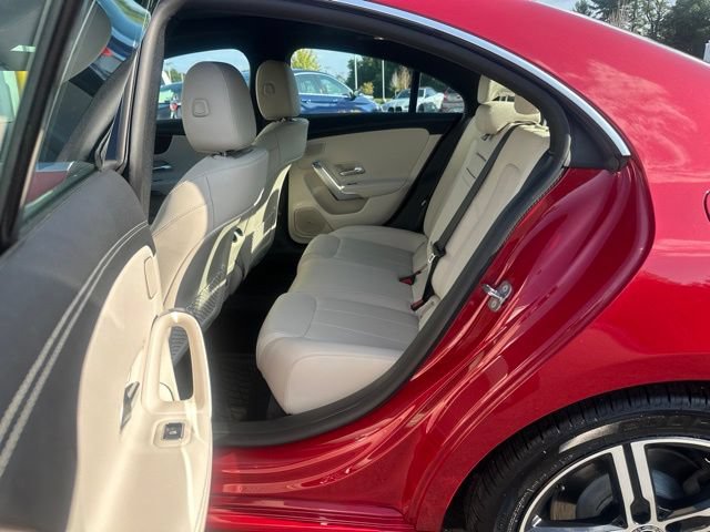 Used 2023 Mercedes-Benz CLA 250 4MATIC image 18