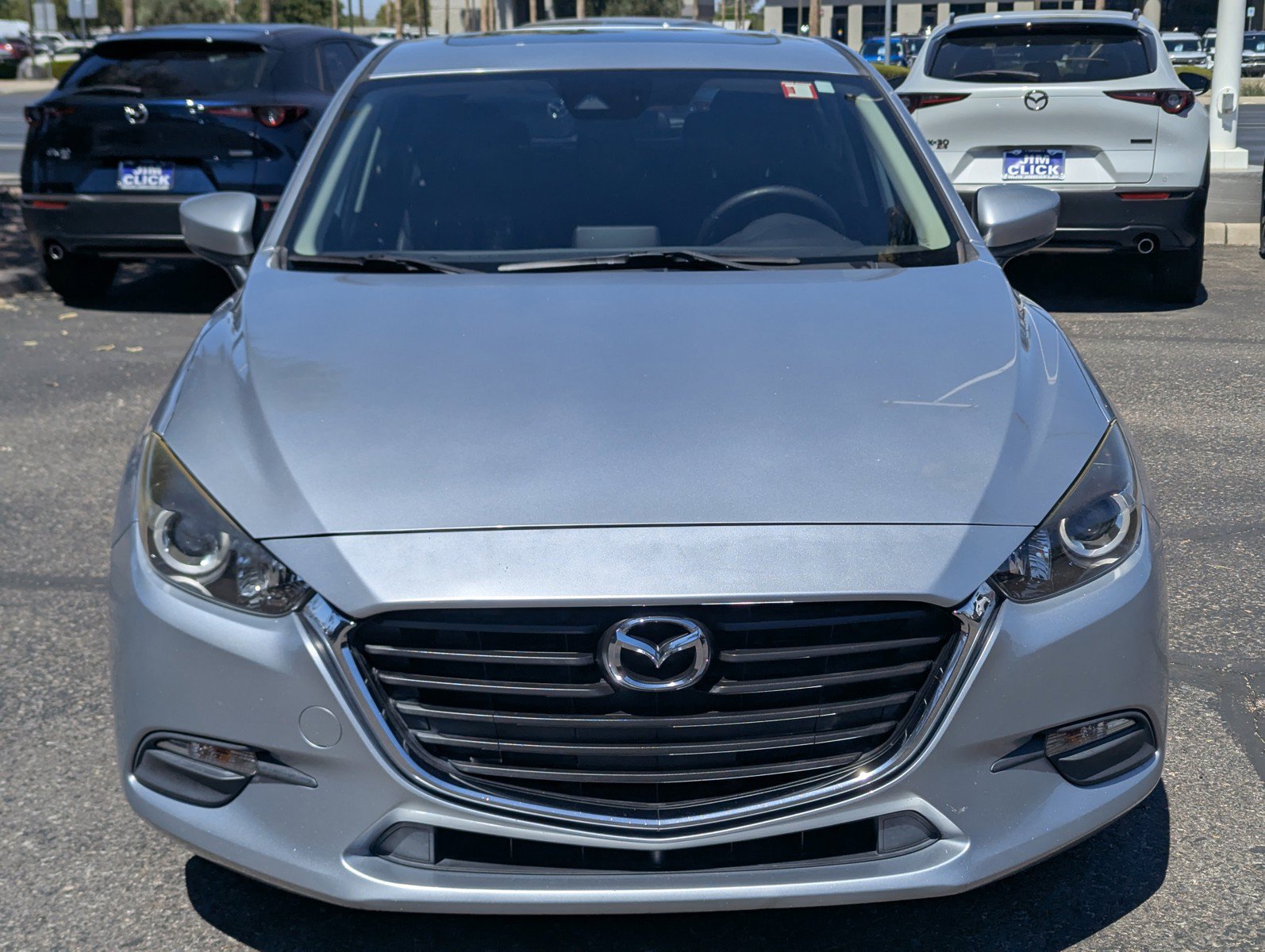 Used 2018 MAZDA MAZDA3 Touring FWD image 6