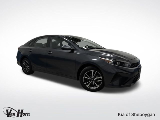 Used 2024 Kia Forte LXS w/ LXS Technology Package