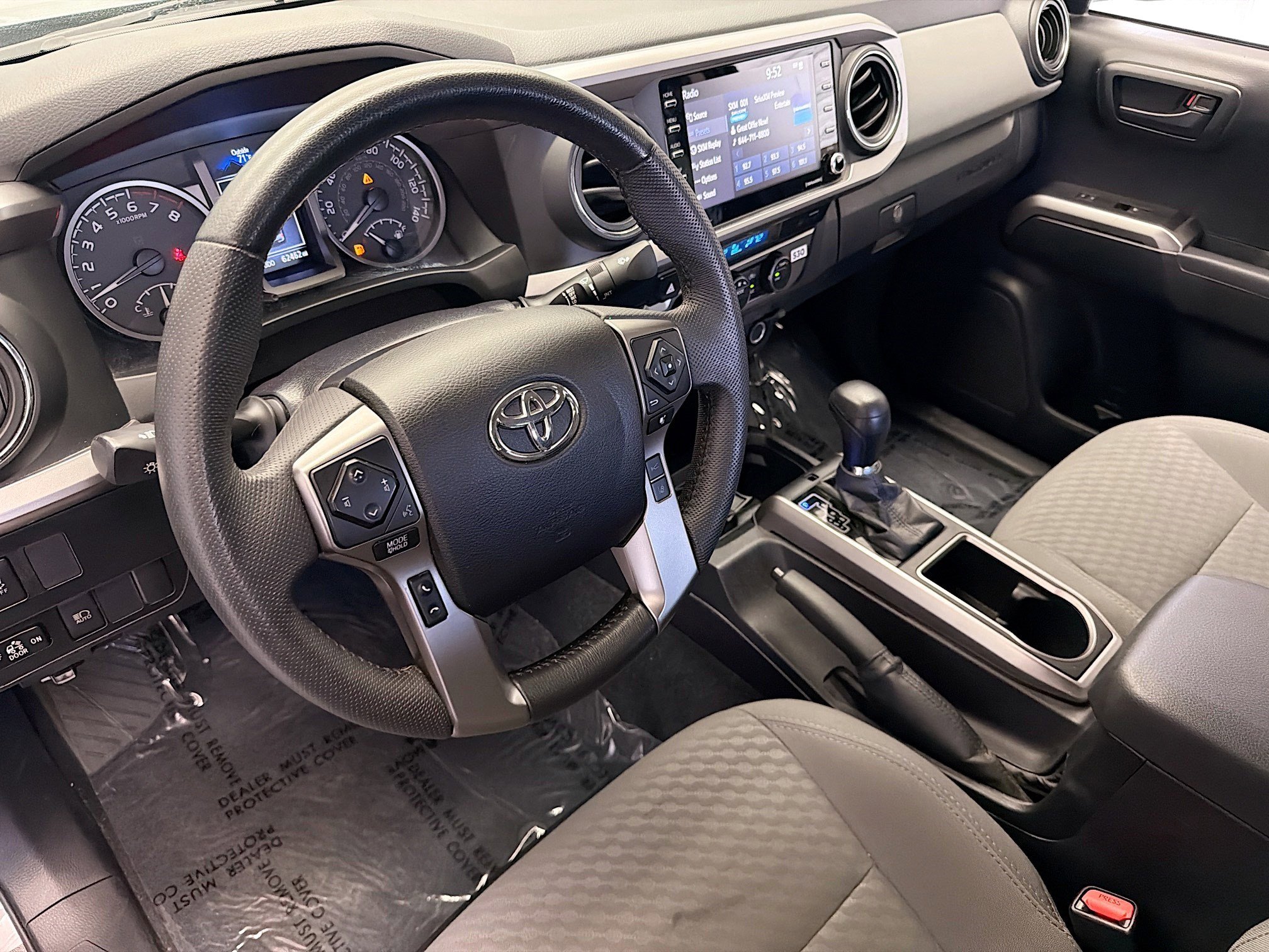 Used 2021 Toyota Tacoma SR5 w/ Blackout Package (TMS) image 7