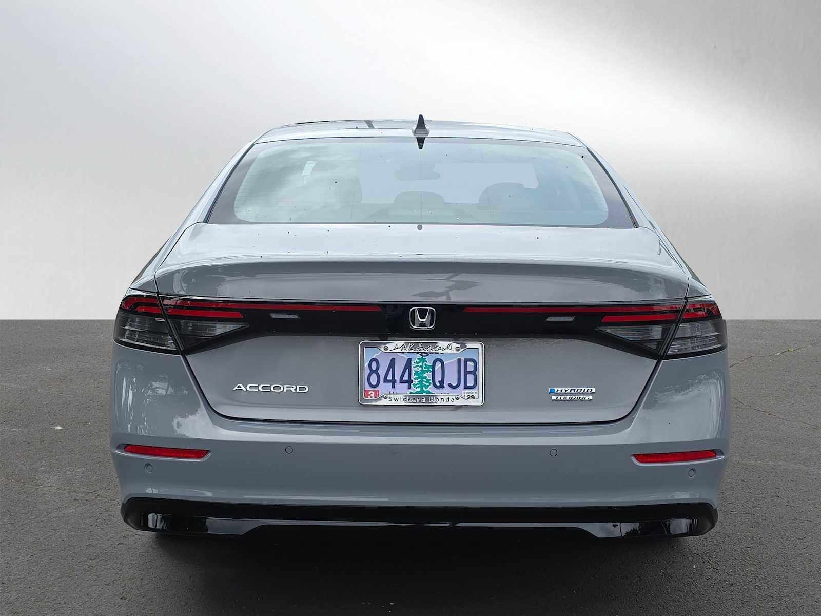 Used 2024 Honda Accord Touring image 4