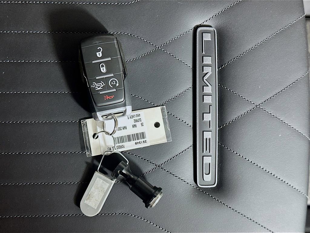 New 2025 RAM 2500 Limited image 20