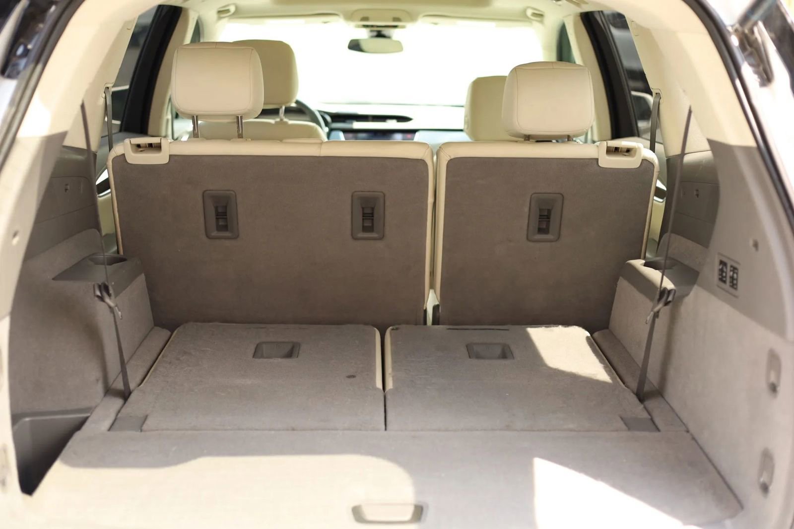 Used 2020 Cadillac XT6 Premium Luxury image 37