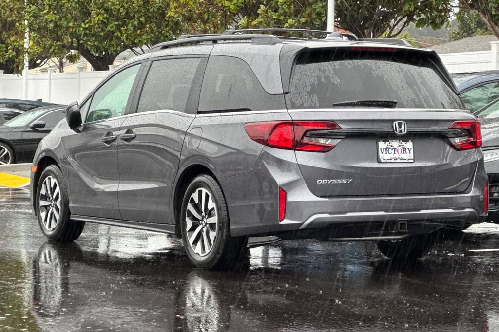 New 2026 Honda Odyssey EX-L image 6