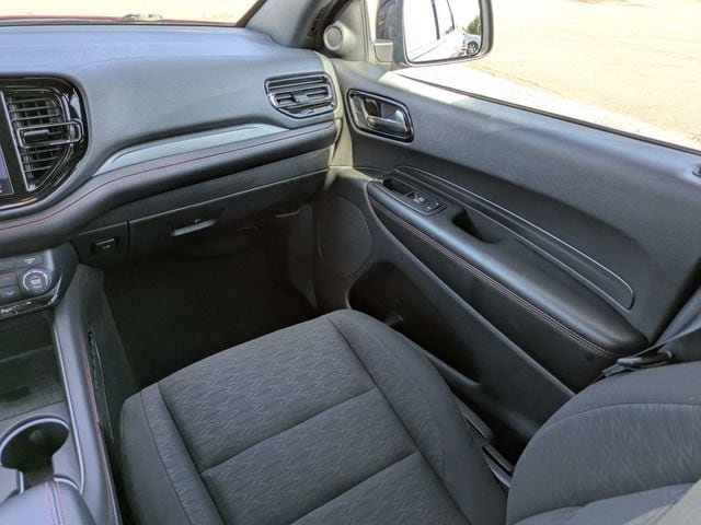 Used 2025 Dodge Durango GT w/ Trailer Tow Group IV RWD image 19