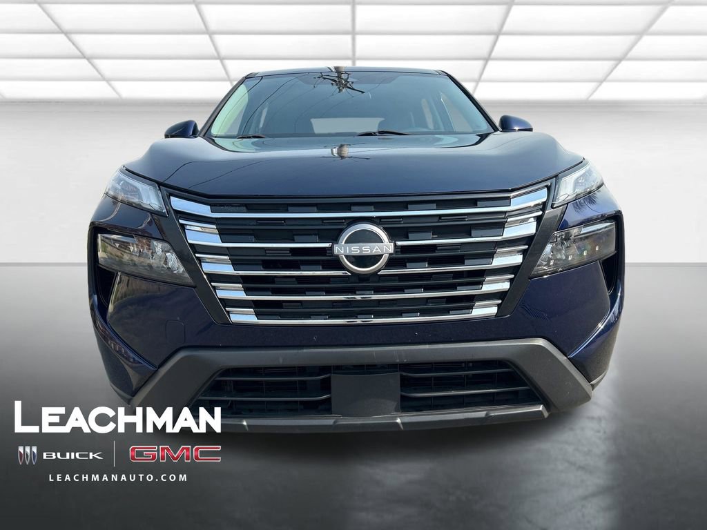 Used 2024 Nissan Rogue SV image 9