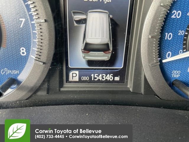 Used 2015 Toyota Sienna XLE w/ XLE Navigation Package image 16