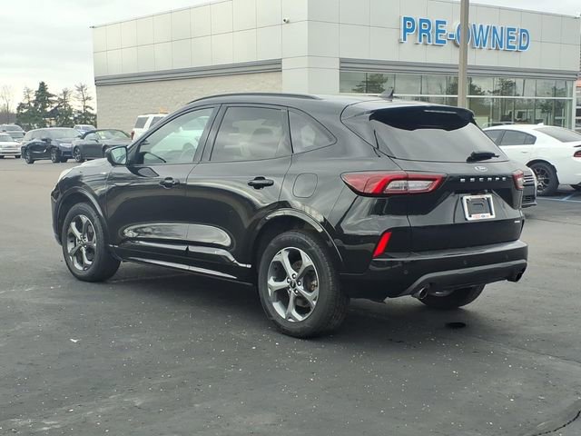 Certified 2023 Ford Escape ST-Line w/ Tech Pack #1 image 4