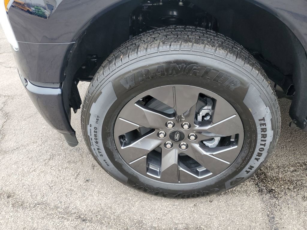 New 2025 Ford F150 Lightning Flash image 17