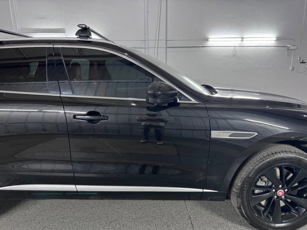 Used 2021 Jaguar F-PACE R-Dynamic S AWD/4WD image 6