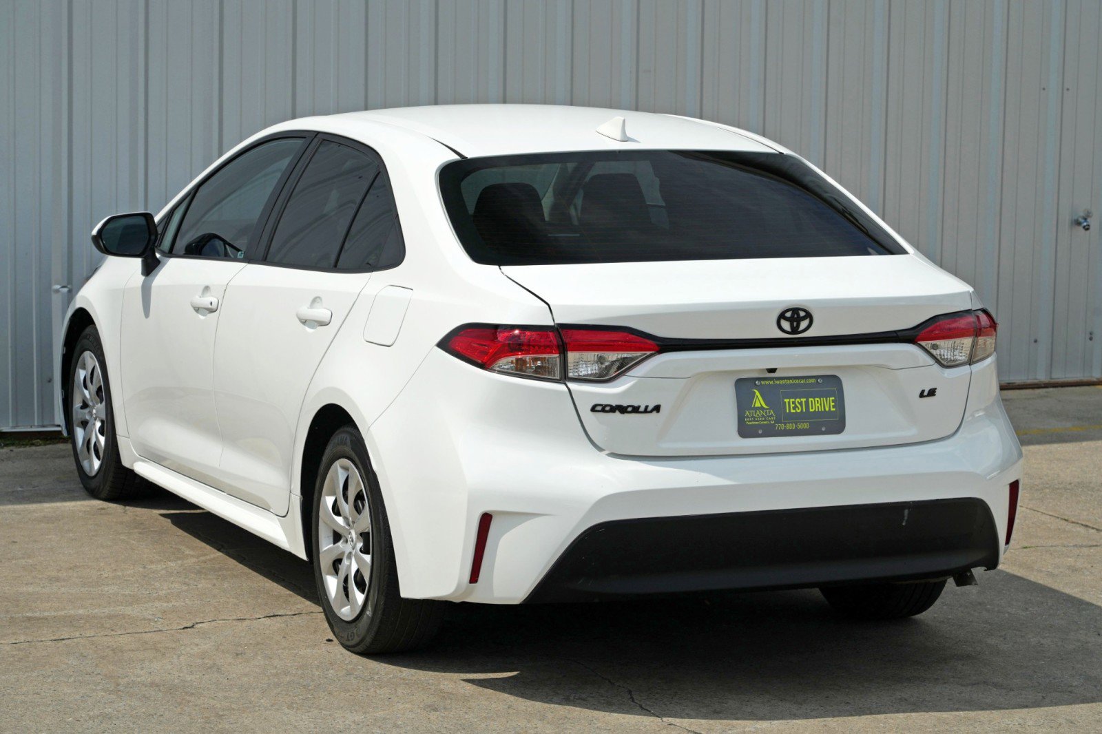 Used 2024 Toyota Corolla LE image 45