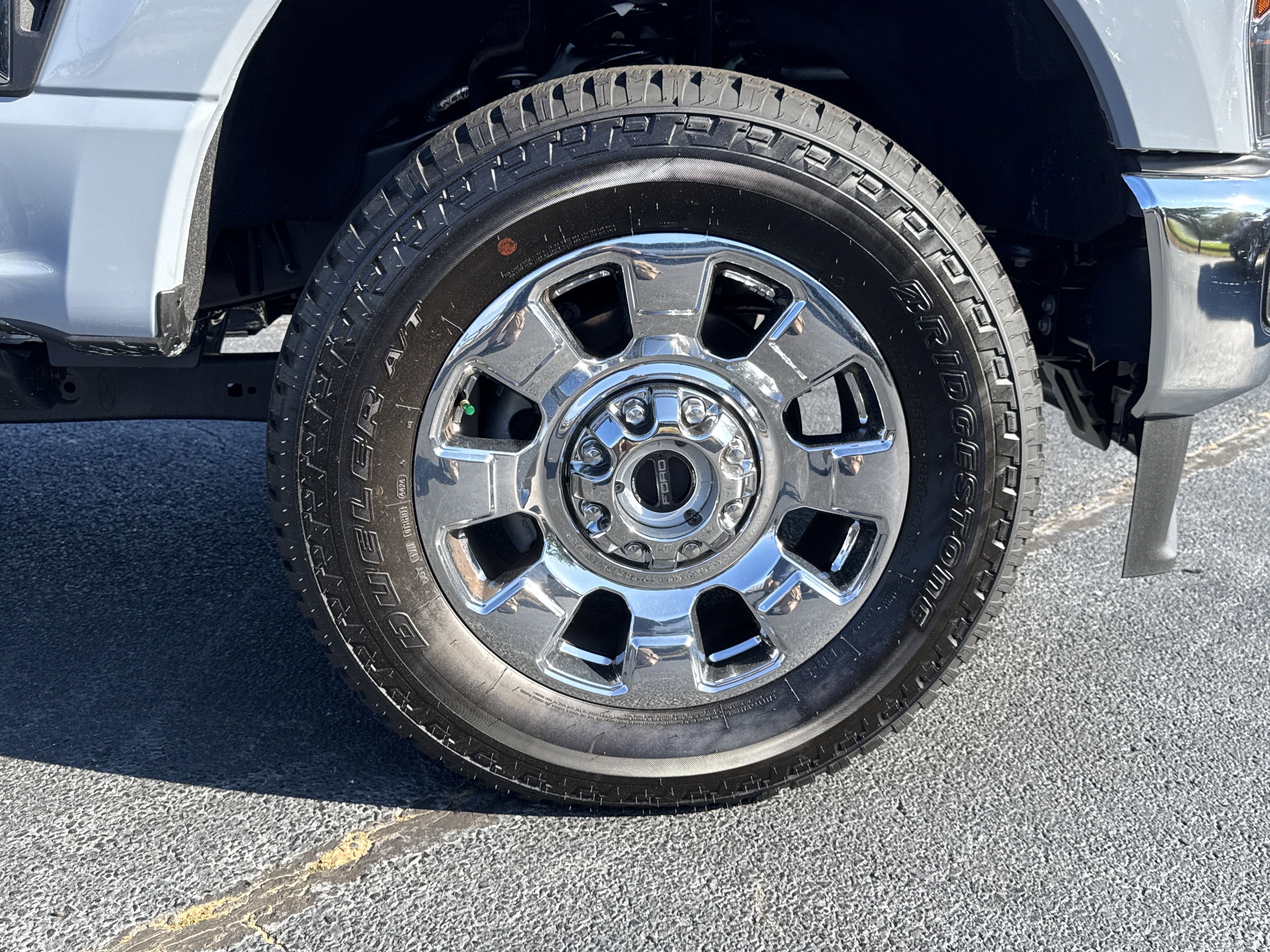 New 2025 Ford F250 King Ranch w/ Chrome Package image 13